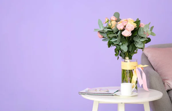 Bouquet Flowers Interior Modern Stylish Living Room — Stock Photo, Image