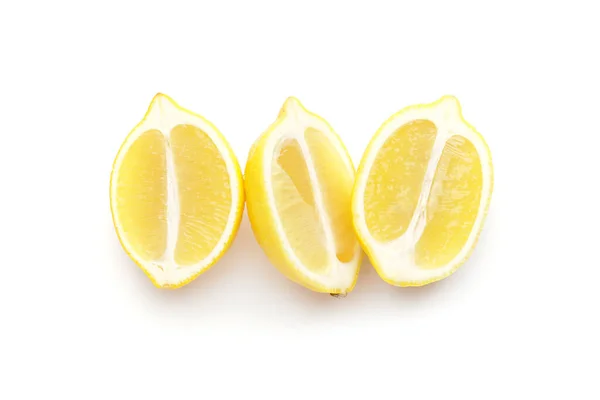 Mogen Skuren Citron Vit Bakgrund — Stockfoto