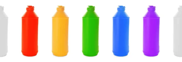 Frascos Coloridos Detergentes Sobre Fondo Blanco — Foto de Stock