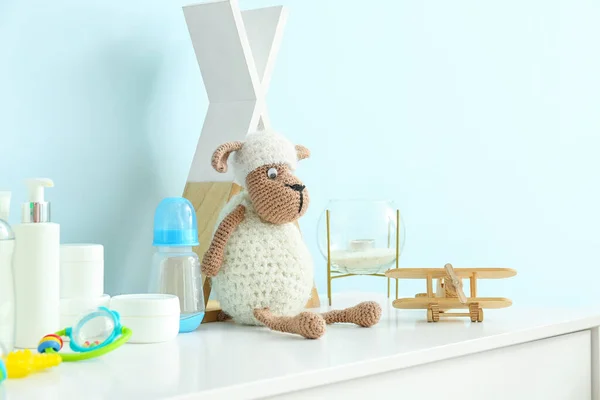 Kinderspeelgoed Met Accessoires Ladekast Kamer — Stockfoto