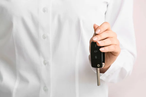 Woman Car Key Closeup — Stock Photo, Image