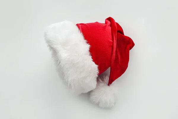 Santa Claus Hatt Vit Bakgrund — Stockfoto