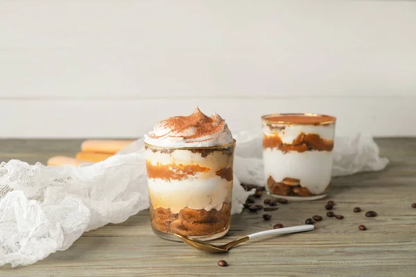 Sweet Tasty Tiramisu Table — Stock Photo, Image