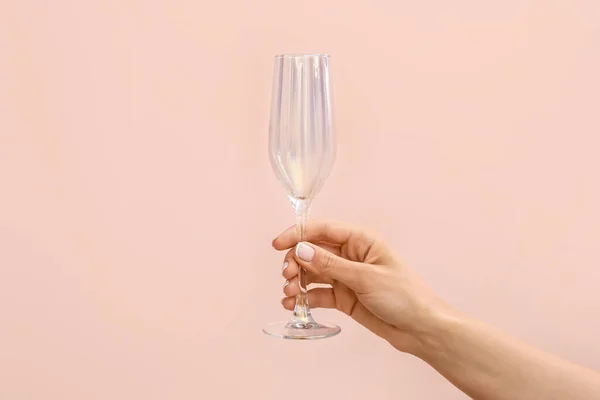 Hand Empty Glass Color Background — Stock Photo, Image