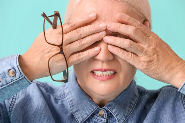Stressed Mature Woman Color Background — Stock Photo, Image
