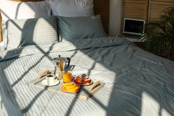 Tray Tasty Breakfast Bed — Stock Photo, Image