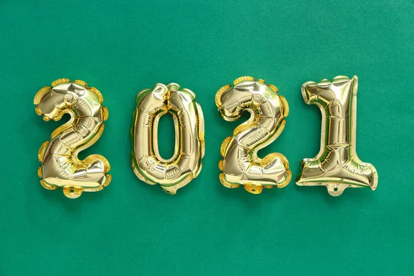 Balónky Tvaru Obrázku 2021 Barevném Pozadí Novoroční Oslava — Stock fotografie