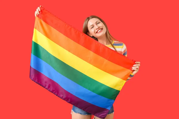 Jeune Femme Avec Drapeau Lgbt Sur Fond Couleur — Photo