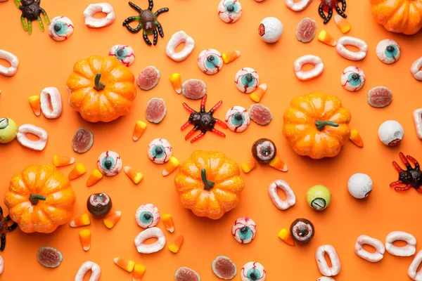 Kompozycja Halloween Smaczne Smakołyki Tle Koloru — Zdjęcie stockowe
