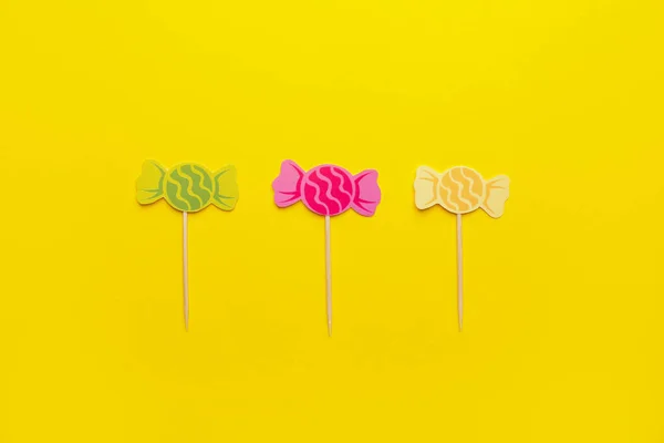 Stylish Cupcake Toppers Color Background — Stock Photo, Image