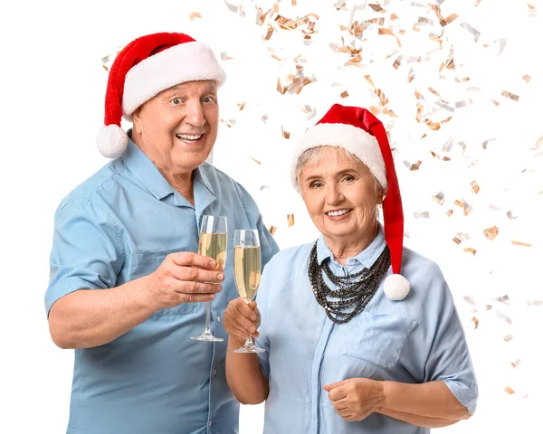 Äldre Par Firar Jul Vit Bakgrund — Stockfoto