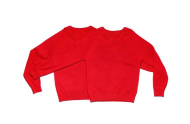 Beyaz arka planda şık okul üniforması