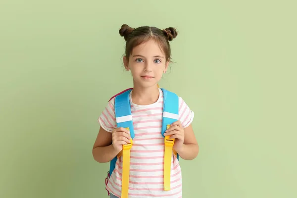 Klein Schoolmeisje Kleur Achtergrond — Stockfoto