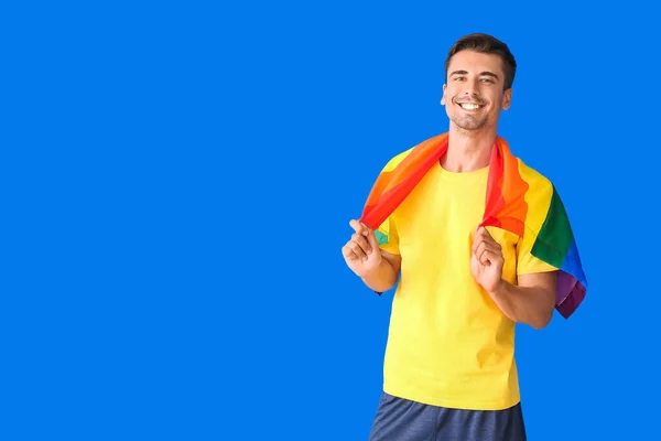 Jeune Homme Avec Drapeau Lgbt Sur Fond Couleur — Photo