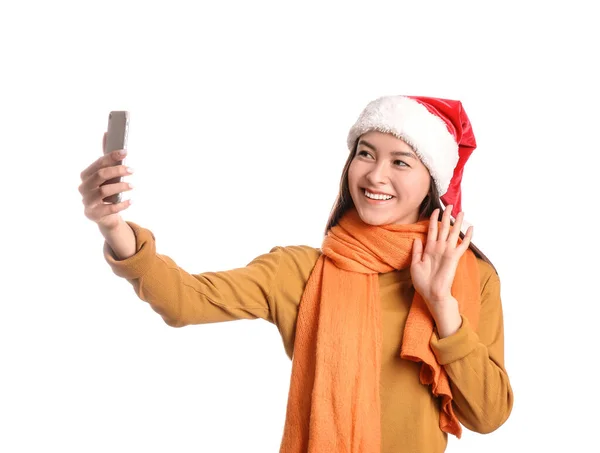 Glad Ung Kvinna Santa Hatt Tar Selfie Vit Bakgrund — Stockfoto