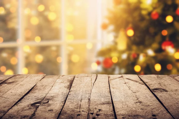 Szoros Kilátás Asztal Ellen Izzó Karácsonyfa — Stock Fotó