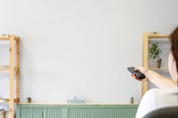 Young Woman Watching Home — Stock Photo, Image