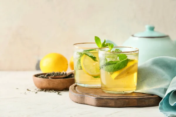 Glasses Tasty Cold Ice Tea Table — Stock Photo, Image