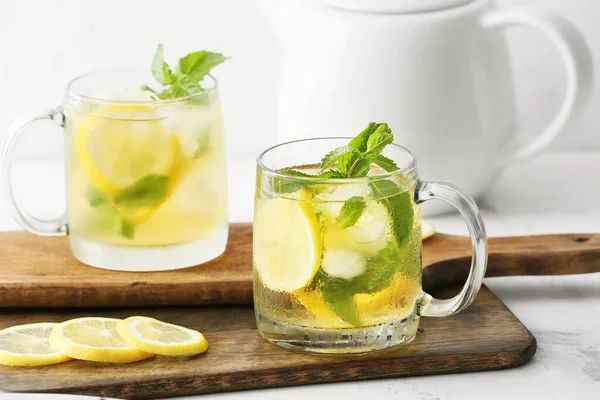 Cups Tasty Cold Ice Tea Table — Stock Photo, Image