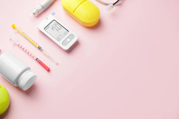 Glucometer Pills Syringes Lancet Pen Color Background Diabetes Concept — Stock Photo, Image