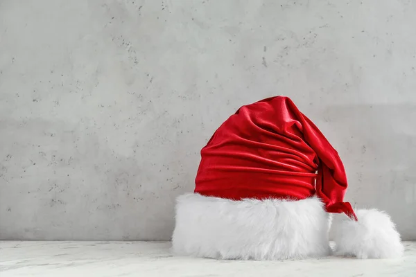 Santa Hat Light Background — Stock Photo, Image