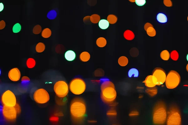 Wazig Kerstlicht Donkere Achtergrond — Stockfoto