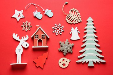 Renk arkaplanındaki güzel Yeni Yıl kompozisyonu