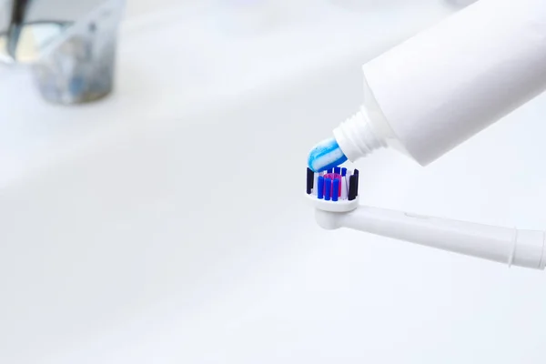 Squeezing Paste Tooth Brush Bathroom Closeup — Stock Photo, Image