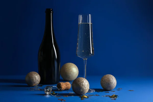 New Year Composition Champagne Dark Color Background — Stock Photo, Image