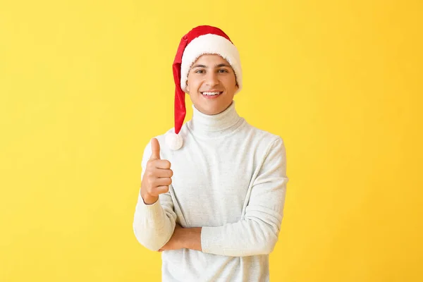 Handsome Man Santa Hat Showing Thumb Color Background — Stock Photo, Image