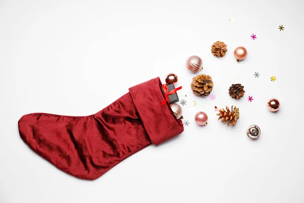 Різдвяний Шкарпетка Декором Білому Тлі — стокове фото