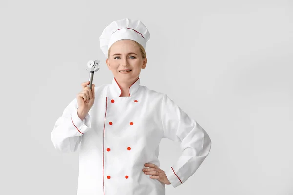 Mature Female Chef Grey Background — Stock Photo, Image