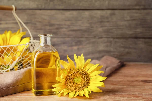 Bottle Sunflower Oil Table — Stock Photo, Image