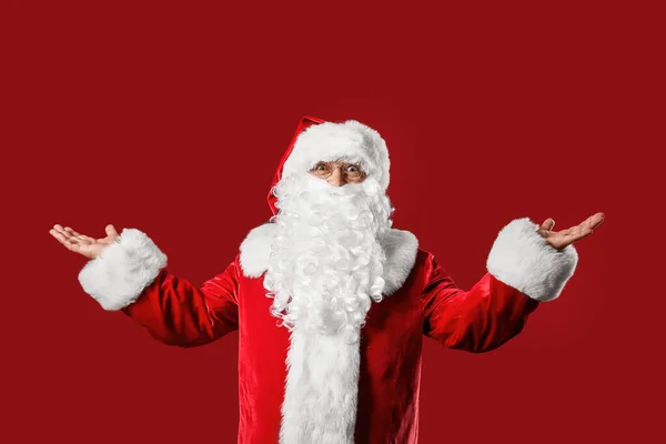 Weihnachtsmann Auf Farbigem Hintergrund Weihnachtsurlaub — Stockfoto