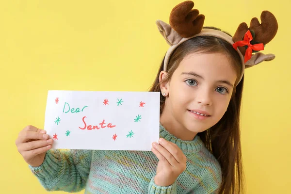 Little Girl Letter Santa Color Background — Stock Photo, Image