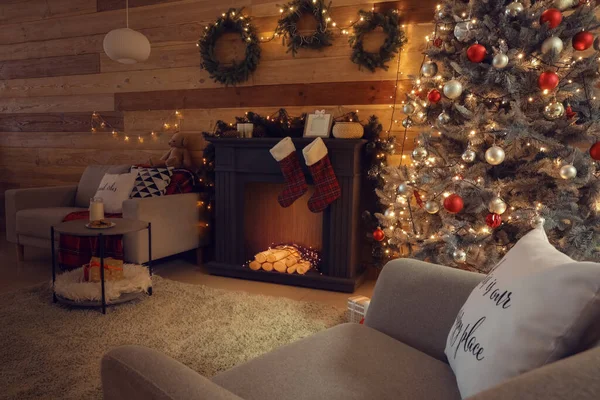 Dekorerad Öppen Spis Det Inre Rummet Julafton — Stockfoto