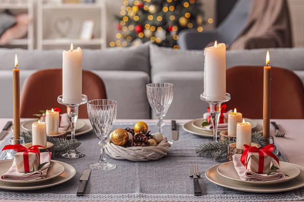 Beautiful Table Setting Christmas Decor Living Room — Stock Photo, Image