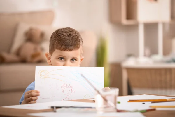 Mignon Petit Garcon Dessin A La Maison Image Adorable Stock Photo Mignon Petit Garcon Dessin A La Maison Image Adorable Stock Photo