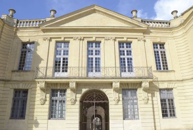 Fransa'da Uzes şehrinin eski belediye binası