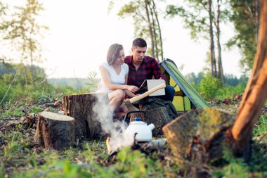 Kampçılar dijital tablet ile