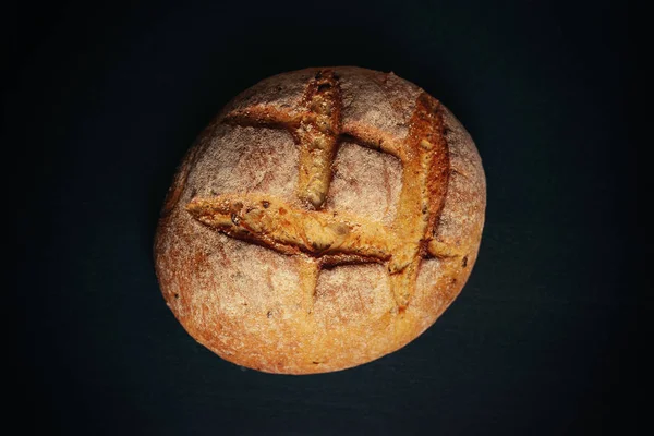 Čerstvý Chléb Kamenný Stůl Obrázek — Stock fotografie