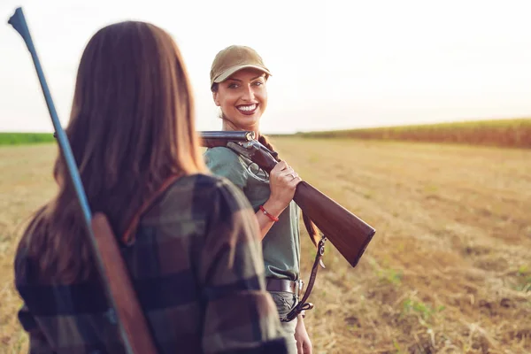 Two Friends Hunting Watching Wild — Stock Photo, Image