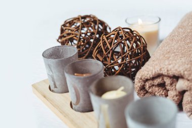 Temiz havlu ve konforlu yatak.