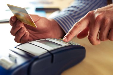 Kredi kartı ile ödeme, satın almak ve satmak ürünler