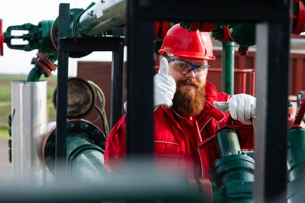 Arbeiter Der Und Gasindustrie Ingenieur Raffinerieanlage — Stockfoto