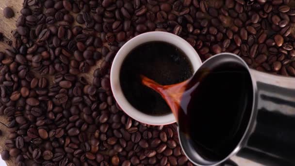 Pouring Coffee Cup Top View — Stock videók