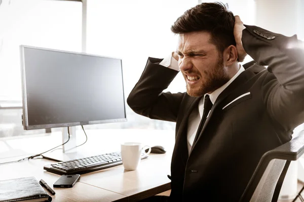 Conceito Crise Negócios Jovem Empresário Emocional Trabalho Gerente Estressado Preocupado — Fotografia de Stock