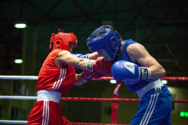 Seçkin kadınlar arasında Ukrayna Boks Kupası, genç kadınlar, gençler ve kızlar arasında Ukrayna boks şampiyonası, KDYUSSH-HTZ Koşu ve saha arenası, Harkiv, Ukrayna, 30.09.2020 - 03.10.2020.