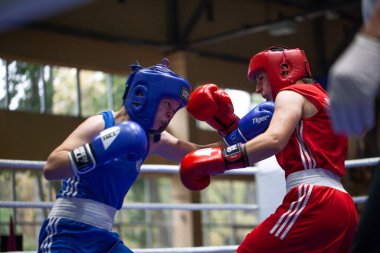 Seçkin kadınlar arasında Ukrayna Boks Kupası, genç kadınlar, gençler ve kızlar arasında Ukrayna boks şampiyonası, KDYUSSH-HTZ Koşu ve saha arenası, Harkiv, Ukrayna, 30.09.2020 - 03.10.2020.