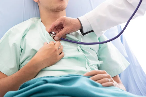 Midsection Doctor Examining Patient Hospital — Stock Photo, Image